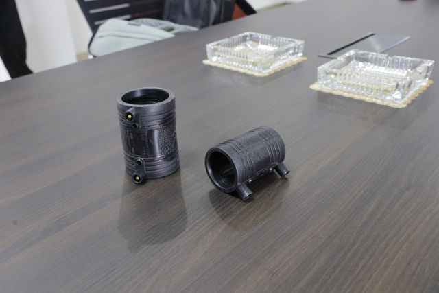 Acoplamiento de electrofusión de tubería de HDPE PE Acoplamiento de electrofusión para agua y gas